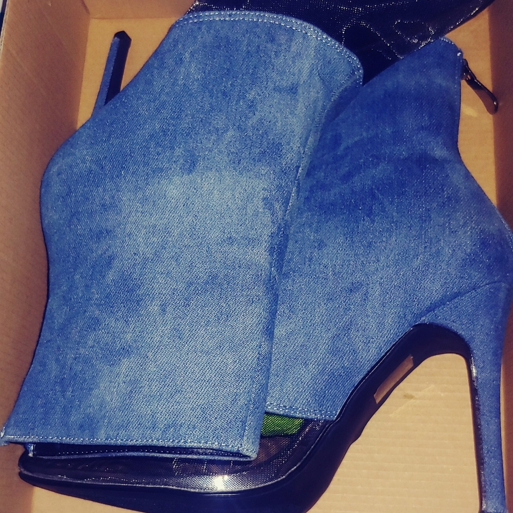 🆕 Inventory Denim/Mesh Ankle Boots - Picture 3 of 12